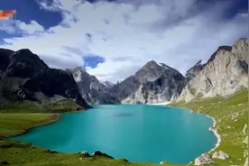 伊犁河：新疆的另一条向西流的河，它让这里的人们遵循大自然规律图片