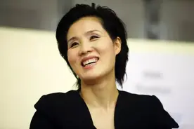 被迫让球5次的她，奥运会后在机场宣布退役：我此生不再碰乒乓球图片
