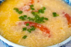 教你一个小妙招就能做出跟饭店一样好喝丝滑的番茄蛋汤图片