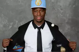 穆迪埃的选秀报告：曾经的“中国男孩”，也是全美高中的第一后卫图片