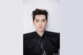 吴亦凡疑似深夜发微博道歉又秒删，是实锤还是噱头，真实性待验证图片