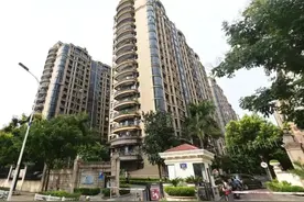 9千多！福州房价扛不住了？红树林、公园道1号等小区房价“腰斩”图片