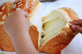 用了6年的面包方子，还是最爱它，蓬松暄软，细腻拉丝，放3天不硬图片