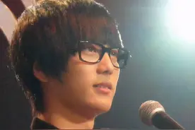 07届快男陆虎：热歌无数却依旧不红，今和相爱多年女友公开恋情图片