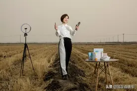 2021中国农村女性就业调研报告：越来越多农村女性在家门口就业，6成受访者表示出门会化淡妆图片