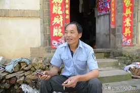 36岁小伙到西藏4个月，晒成50岁大叔，捡了个微单相机当路费图片