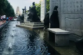 第九站，大雁塔，中国最大的音乐喷泉。唐僧从这里出发图片