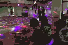 江阴这个小区地库火了！每当夜幕降临，就动次打次…...图片