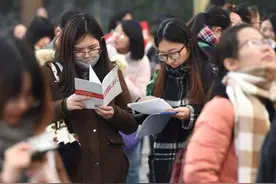 教师岗传来“好消息”，这3科老师将扩招，非师范生一样也有机会图片