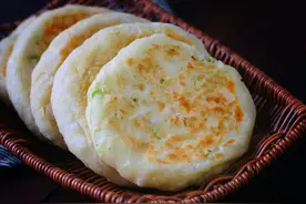 适合老人吃的饼，牙口不好也不怕，软软嫩嫩的特好吃，做法简单图片