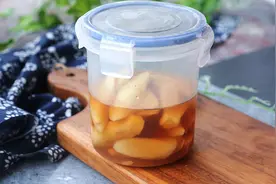 从入伏到出伏，要常吃生姜，教你1个简单做法，清脆无渣最开胃图片