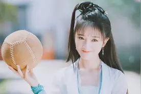 她本是西海龙宫四公主，却被她的夫君关在深海炼狱五千年图片