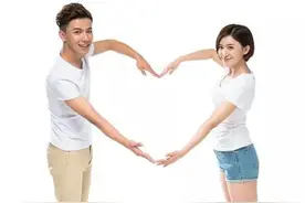异性非夫妻，在旅途中自愿同居，被发现后会受到惩罚吗？图片