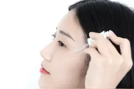 “四大精华”深度测评：小棕瓶、小黑瓶略贵，同级别娇兰更好图片