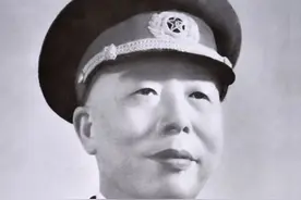 长津湖战役司令员宋时轮：29岁当军长，48岁授开国上将图片