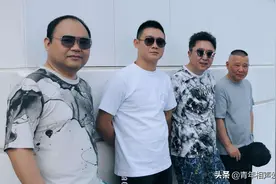 不愧是名门之后！德云社侯震发文，讽刺部分中国人崇洋媚外图片