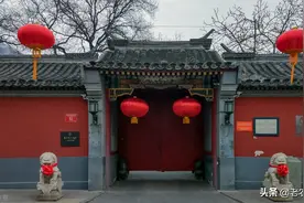 农村俗语：房后有靠财源滚，宅有五虚人贫耗，啥意思？何谓五虚？图片