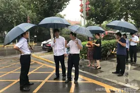 刘明利检查督导经开区社区创文工作图片
