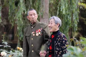 一位老兵的两枚纪念章和一个心愿图片