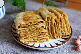 儿子又馋肉饼了，专点猪肉大葱馅，我烙了8张，家人吃美了图片