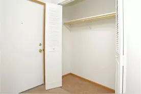 不吹不黑：日本人家里仅3㎡的衣帽间确实很实用！值得我们借鉴图片