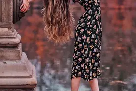 老师：练瑜伽为什么要开脚背、压脚掌？图片