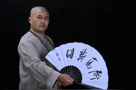 突发：太极雷雷被打伤细节，四个人同时攻击我，直接勒住我脖子图片