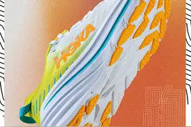 开箱Vol21032｜​HOKA ONE ONE Bondi X 适合所有跑者的碳板跑鞋图片
