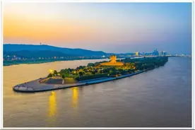 长沙向左，成都向右？图片