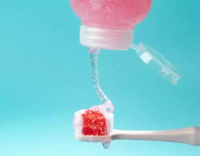 涓€娆惧彿绉?鈥滀笂甯濆垱閫犵殑鐗欒啅鈥?姊呭ゥ鍖婚櫌閮芥槸鎸囧畾瀹?缃戝弸锛氫竾鑳? onerror=