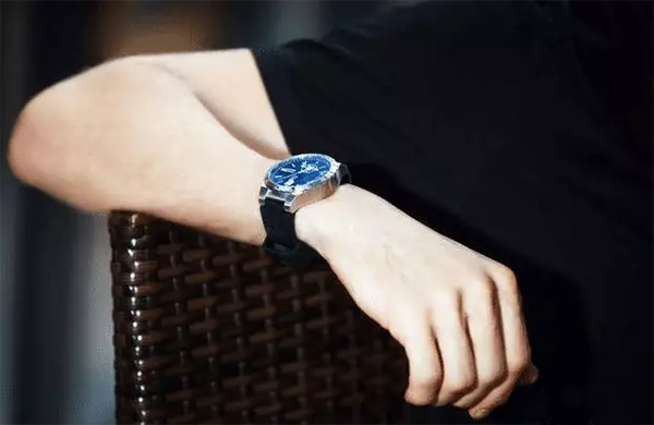 ʯӢ���ͻ�е���ĸ��ã��ޱ�ʦ��˵��ʵ�飬��ֱ�������ָ�����