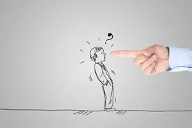 面试官：“不是211毕业，也敢来面试？”遭到HR刁难，如何回答？图片