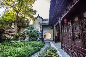 扬州不止有瘦西湖，还有江南园林，诗情画意一点儿也不比苏杭差图片