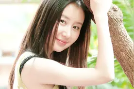 号称零绯闻女星的舒畅恋情曝光，男友是做照明的富二代视频封面