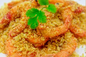 厨师长教你做避风塘炒虾，教程详细，制作简单，特别的容易学会