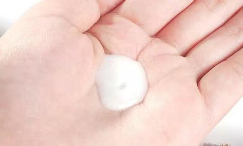 解密氨基酸洗面乳