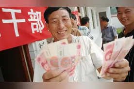 45岁后社保每年缴费2000元，60岁后退休金领多少？视频封面