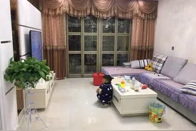 娶个洁癖老婆，家里每天都干净、整洁，房子住了8年还跟新的一样图片