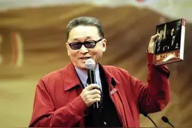 “爱国大师”李敖：怒斥台湾是美国“看门狗”，他凭什么这么狂？图片