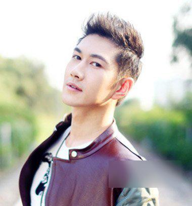 10款长脸男生适合的两边剃光或剃短发型!