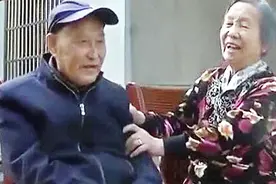 八旬夫妻钻石婚，当年因父母之命成婚，如今携手共度六十七个春秋视频封面