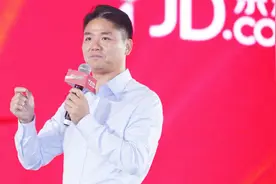 刘强东：不亏待京东的兄弟们 京东有个不幸员工他儿子我养到22岁视频封面