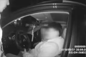 亳州：12岁小学生无证飙车被查 家人坐副驾驶炫耀：他啥车都会开视频封面