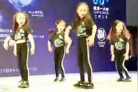 五个小美女嗨翻SM淄博淄川城市广场视频封面