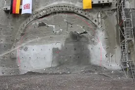山体隧道被打通的一瞬间，钻出来个大家伙，我彻底被震撼了视频封面