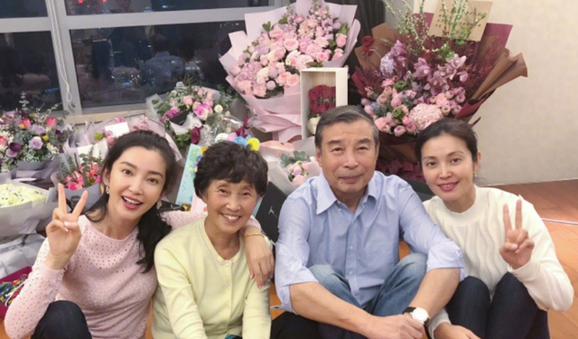 李冰冰这两年真的越来越美了，她是怎么越活越闪耀的？