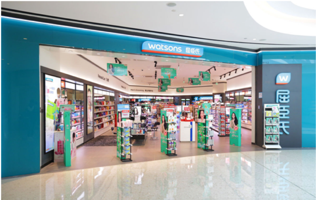 李冰冰这两年真的越来越美了，她是怎么越活越闪耀的？