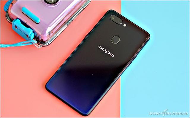感受超视野全面屏的诱惑！OPPO R15评测体验