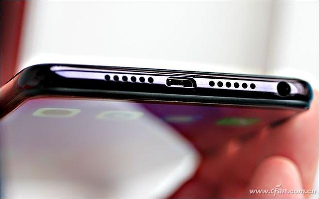 感受超视野全面屏的诱惑！OPPO R15评测体验
