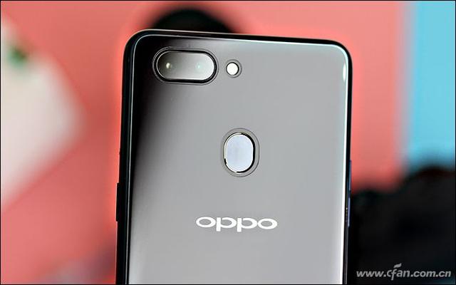 感受超视野全面屏的诱惑！OPPO R15评测体验